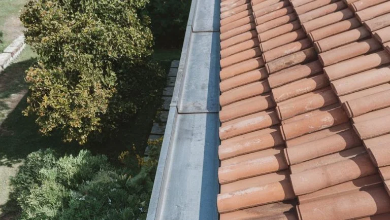 Toiture neuve réalisée par Compagnons Côte d'Azur